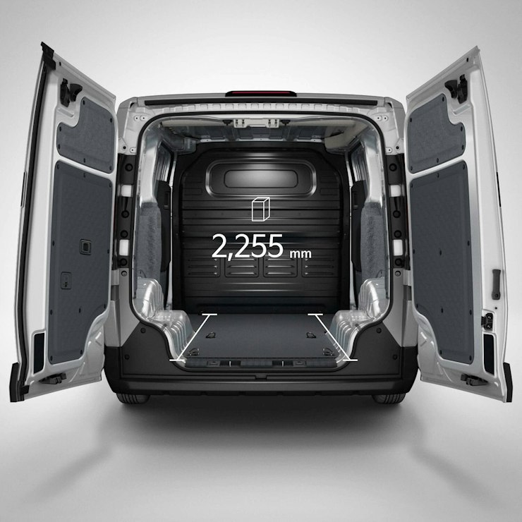 Ansicht des Laderaums des Kia PV5 Cargo von hinten mit einer Laderaumlänge von 2255 mm.