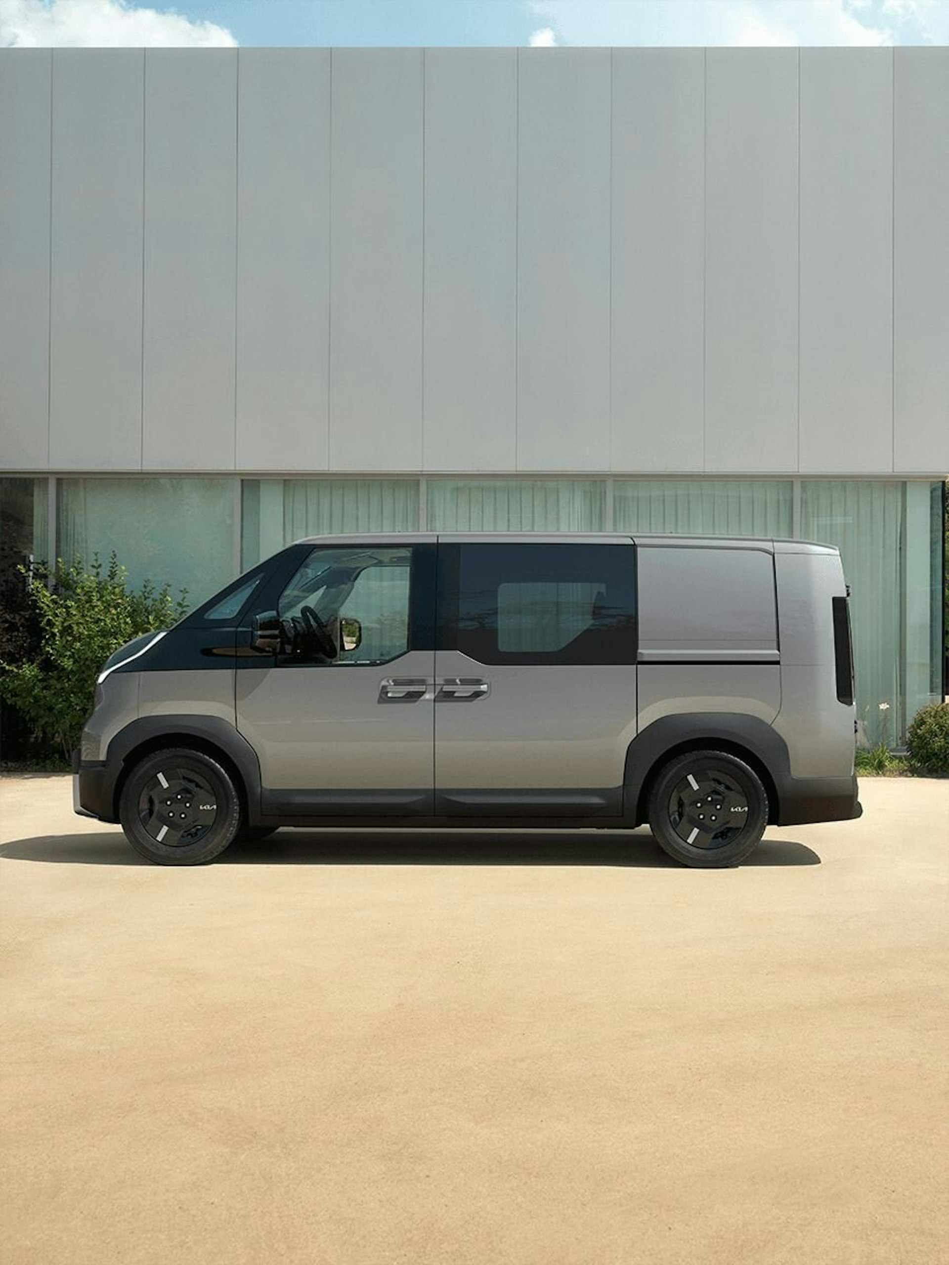 Seitenansicht des Kia PV5 Crew Van