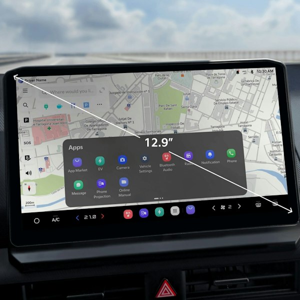 12,9-Zoll-Breitbild-Display des Kia PV5 WAV mit Navigation und App-Steuerung für einen einfachen Zugriff während der Fahrt.
