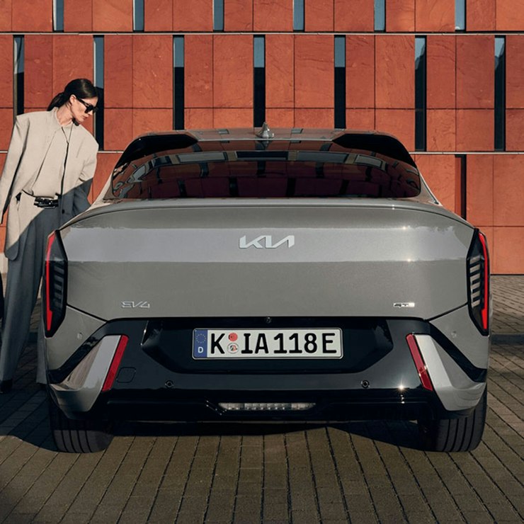 Seitliche Ansicht des Kia EV3