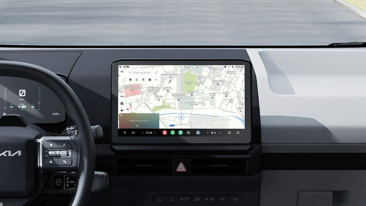 Armaturenbrett-Display mit Produktivitäts- und Kommunikations-Apps für Arbeit und Flottenmanagement unterwegs